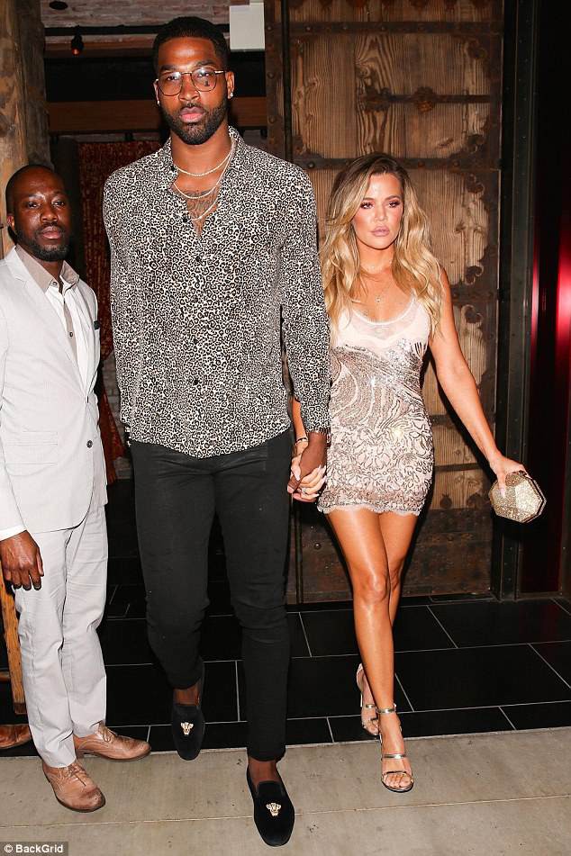 Bạn trai Khloe Kardashian bị tố ăn chả - Ảnh 2. Bạn trai Khloe Kardashian bị tố ăn chả - Ảnh 2.