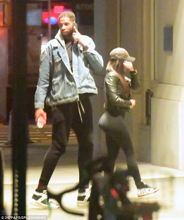 Bạn trai Khloe Kardashian bị tố ăn chả - Ảnh 4. Bạn trai Khloe Kardashian bị tố ăn chả - Ảnh 4.