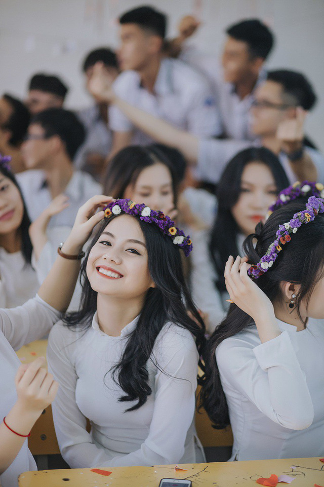 Lớp học gồm nhiều nữ sinh xinh xắn ở Bu&ocirc;n Ma Thuột - Ảnh 14.