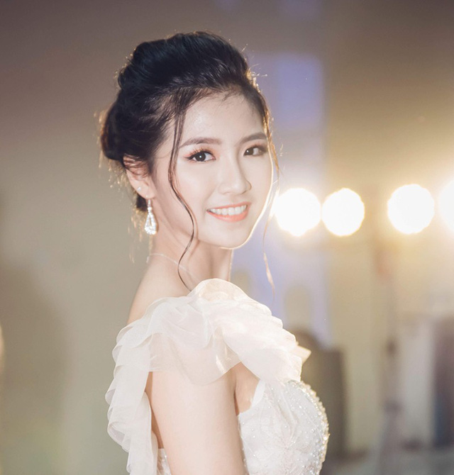 Nhan sắc của Hoa khôi Gương mặt thương hiệu ĐH Luật 2018 - Ảnh 10.