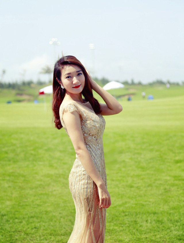 Nhan sắc nữ MC VTV đạt Á quân Cầu vồng 2009 từng sợ hãi đám đông - Ảnh 10. Nhan sắc nữ MC VTV đạt Á quân Cầu vồng 2009 từng sợ hãi đám đông - Ảnh 10.