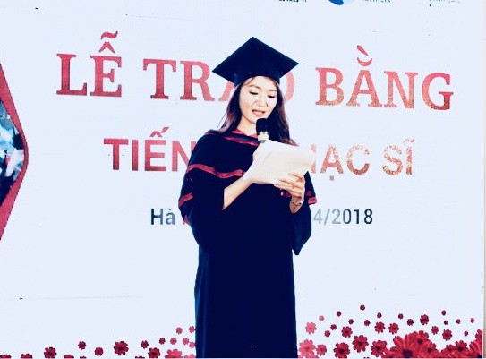 Nhan sắc nữ MC VTV đạt Á quân Cầu vồng 2009 từng sợ hãi đám đông - Ảnh 14. Nhan sắc nữ MC VTV đạt Á quân Cầu vồng 2009 từng sợ hãi đám đông - Ảnh 14.