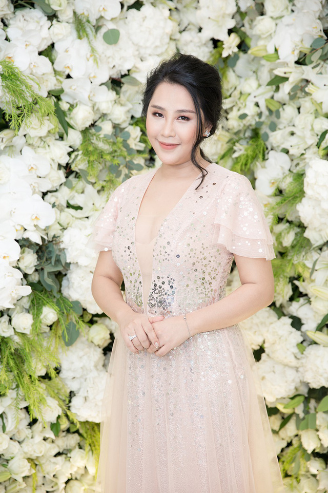 Nhã Phương xinh đẹp đọ dáng cùng bạn gái Phan Thành - Ảnh 28. Nhã Phương xinh đẹp đọ dáng cùng bạn gái Phan Thành - Ảnh 28.