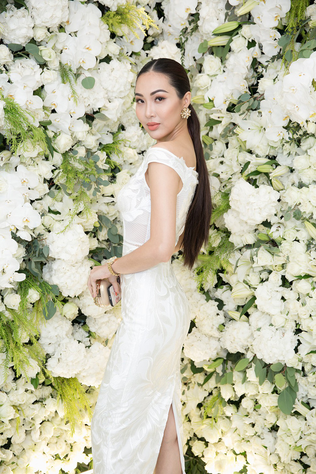 Nhã Phương xinh đẹp đọ dáng cùng bạn gái Phan Thành - Ảnh 30. Nhã Phương xinh đẹp đọ dáng cùng bạn gái Phan Thành - Ảnh 30.