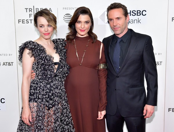Rachel Weisz bế bụng bầu dự sự kiện - Ảnh 8. Rachel Weisz bế bụng bầu dự sự kiện - Ảnh 8.