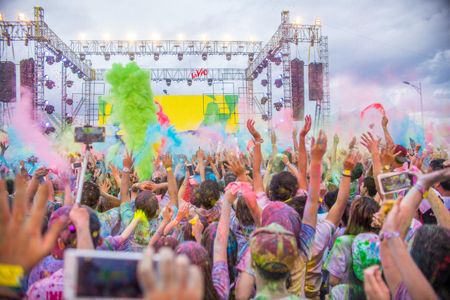 Hết lễ? Lo gì vì sắp đến Color Me Run rồi! - Ảnh 8. Hết lễ? Lo gì vì sắp đến Color Me Run rồi! - Ảnh 8.