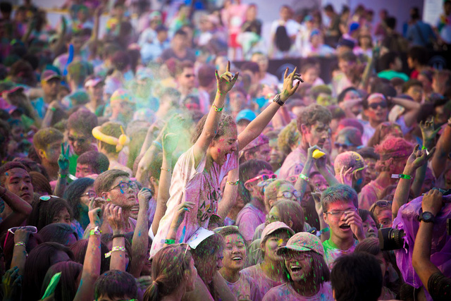 Hết lễ? Lo gì vì sắp đến Color Me Run rồi! - Ảnh 16. Hết lễ? Lo gì vì sắp đến Color Me Run rồi! - Ảnh 16.