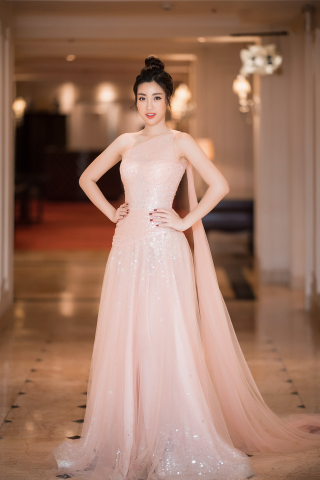 Hoa hậu Đỗ Mỹ Linh sắp trở th&agrave;nh BTV truyền h&igrave;nh VTV - Ảnh 2.