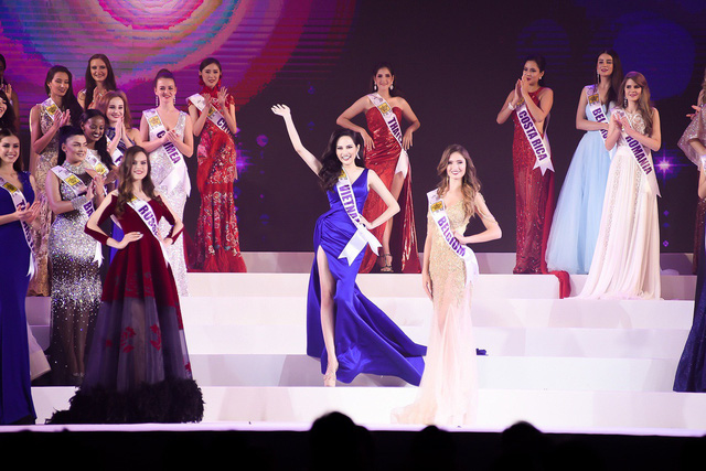 Diệu Linh trở thành Nữ hoàng Du lịch toàn cầu 2018 - Ảnh 2. Diệu Linh trở thành Nữ hoàng Du lịch toàn cầu 2018 - Ảnh 2.