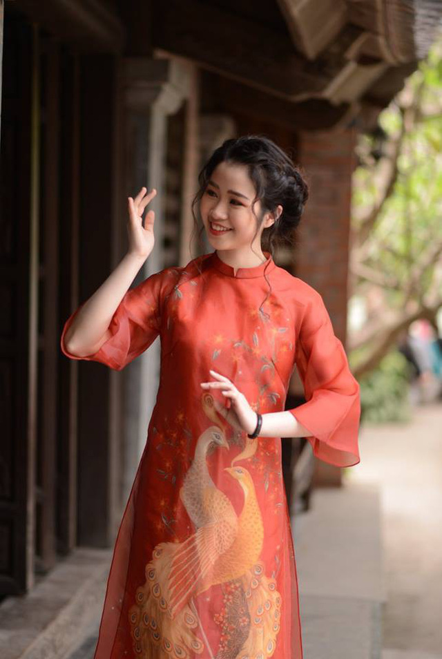 Nữ hoa khôi đa tài và duyên dáng của Học viện Ngoại giao - Ảnh 4. Nữ hoa khôi đa tài và duyên dáng của Học viện Ngoại giao - Ảnh 4.