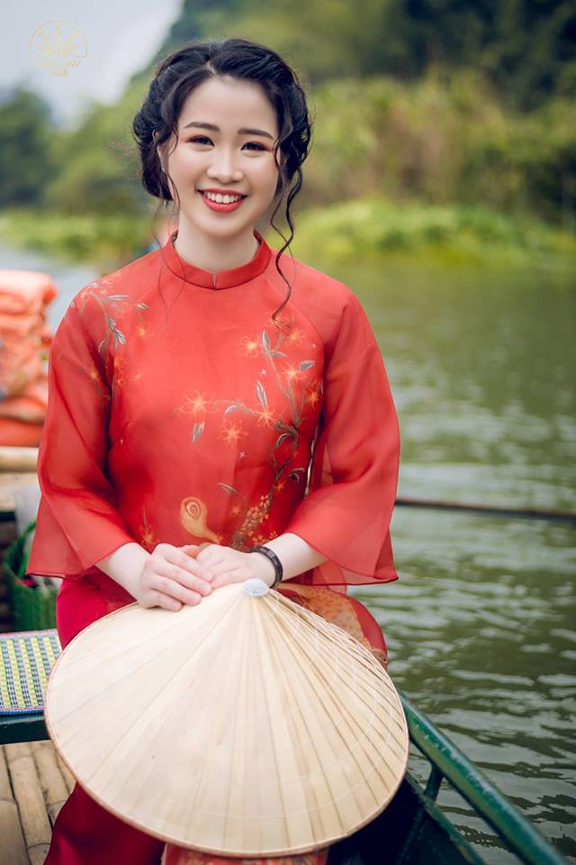 Nữ hoa khôi đa tài và duyên dáng của Học viện Ngoại giao - Ảnh 10. Nữ hoa khôi đa tài và duyên dáng của Học viện Ngoại giao - Ảnh 10.