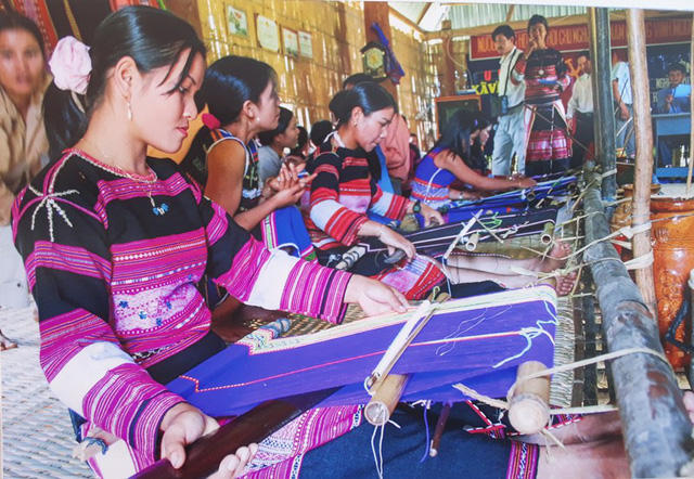 Bảo tồn tinh hoa những làng nghề nức tiếng ở đất võ Bình Định - Ảnh 16.