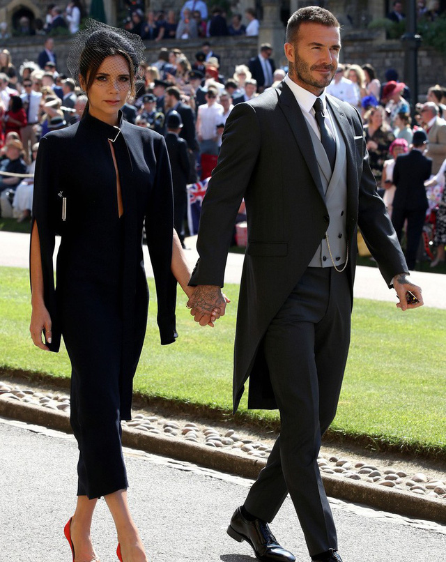 Vợ chồng Beckham nổi bật giữa dàn sao tham dự đám cưới của hoàng tử Harry - Ảnh 22. Vợ chồng Beckham nổi bật giữa dàn sao tham dự đám cưới của hoàng tử Harry - Ảnh 22.