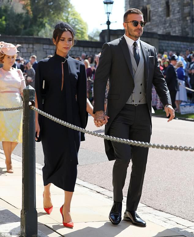 Vợ chồng Beckham nổi bật giữa dàn sao tham dự đám cưới của hoàng tử Harry - Ảnh 26. Vợ chồng Beckham nổi bật giữa dàn sao tham dự đám cưới của hoàng tử Harry - Ảnh 26.