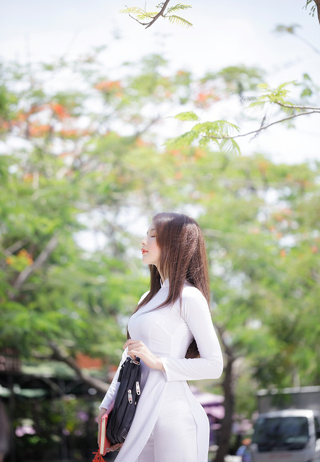 Hot girl ảnh thẻ Hương L&ecirc; diện &aacute;o d&agrave;i trắng nhớ thuở học tr&ograve; - Ảnh 8.