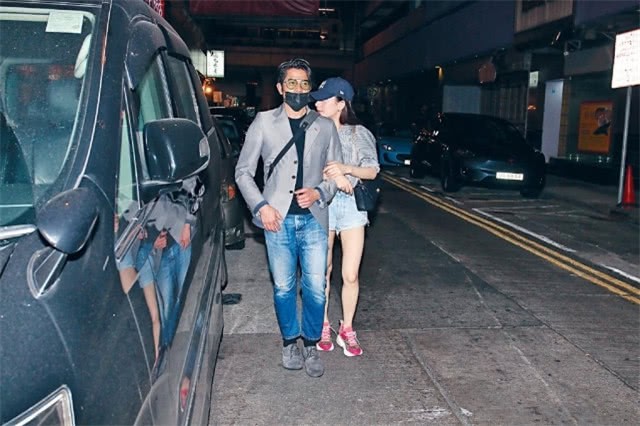 C&ocirc;ng ch&uacute;a của Qu&aacute;ch Ph&uacute; Th&agrave;nh lần đầu lộ diện - Ảnh 14.