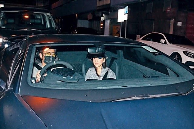 C&ocirc;ng ch&uacute;a của Qu&aacute;ch Ph&uacute; Th&agrave;nh lần đầu lộ diện - Ảnh 18.