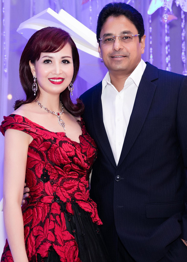 Diệu Hoa: &ldquo;Chồng &ldquo;phải l&ograve;ng&rdquo; ngay khi nh&igrave;n thấy t&ocirc;i tr&ecirc;n s&acirc;n khấu Hoa hậu&rdquo; - Ảnh 4.