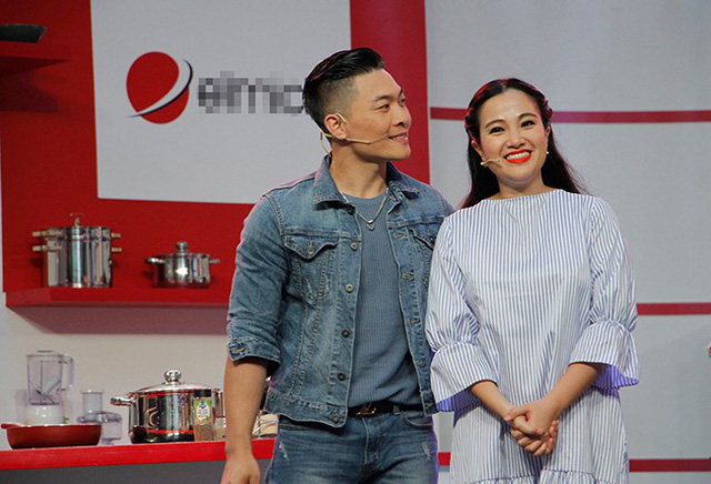 Quốc Cơ, Quốc Nghiệp chấn động thế giới: Vợ xinh đa tài, muôn người phát ghen - Ảnh 38. Quốc Cơ, Quốc Nghiệp chấn động thế giới: Vợ xinh đa tài, muôn người phát ghen - Ảnh 38.