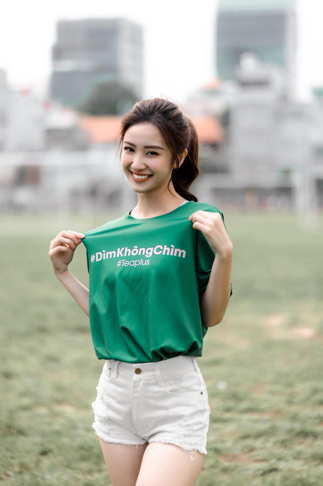 Giới trẻ thi nhau thử thách “nổi” hơn cả Sao Việt - Ảnh 4.