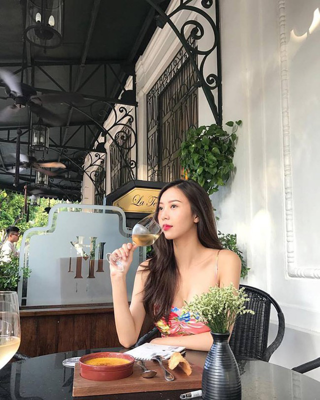 Hot girl Nóng cùng World Cup thay đổi ngoạn mục sau 4 năm - Ảnh 24.