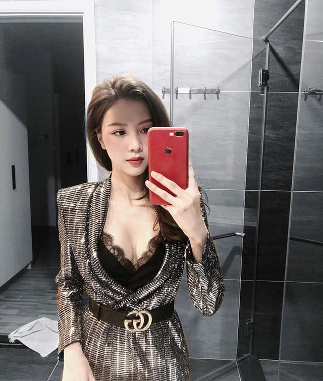 Hot girl Nóng cùng World Cup thay đổi ngoạn mục sau 4 năm - Ảnh 30.