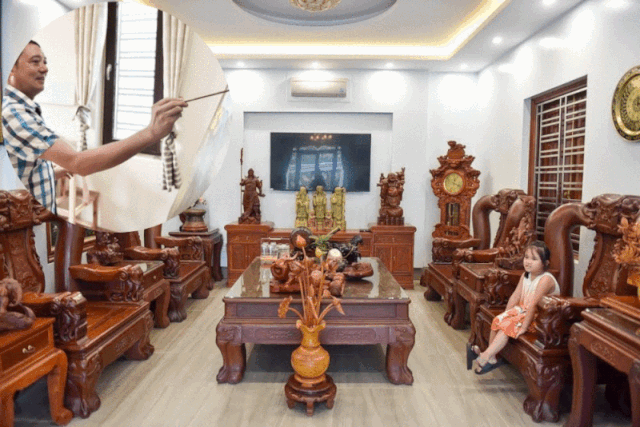 Gia thế MC mặc bikini dẫn World Cup, số tiền &ldquo;khủng&rdquo; chồng Hồng Nhung chu cấp hậu ly h&ocirc;n - Ảnh 22.