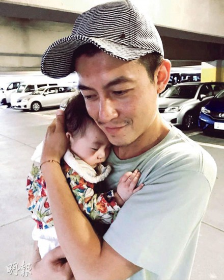 Trần Quán Hy bày tỏ tình cảm với “bà xã” - Ảnh 16. Trần Quán Hy bày tỏ tình cảm với “bà xã” - Ảnh 16.