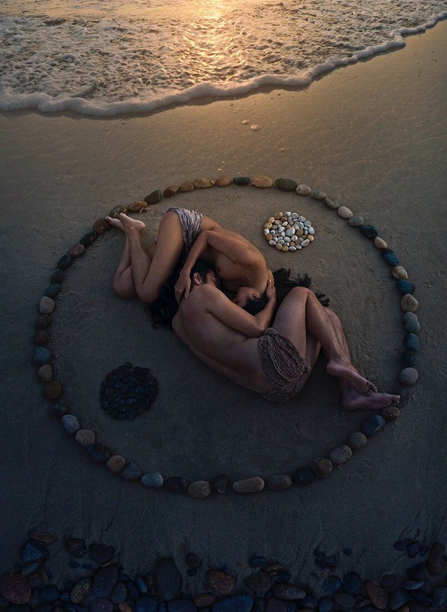 Sẽ kh&ocirc;ng cấm trẻ em dưới 18 tuổi đến xem triển l&atilde;m ảnh khoả th&acirc;n - Ảnh 6.