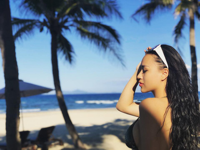 Ngắm ảnh bikini bốc lửa của nữ DJ hot v&agrave; gợi cảm nhất H&agrave; th&agrave;nh - Ảnh 12.