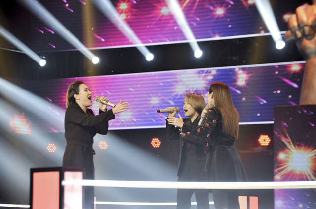 Noo Phước Thịnh x&uacute;c động bật kh&oacute;c khi học tr&ograve; được cứu - Ảnh 2.