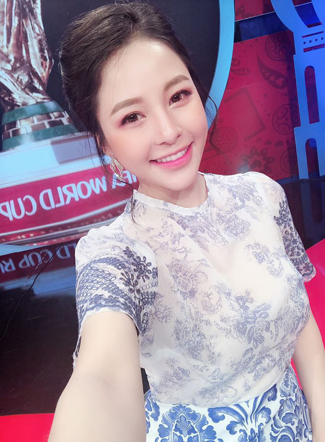 Hot girl Trâm Anh: Vụt nổi tiếng rồi bị tố “sống giả tạo” và ảnh cũ kém xinh - Ảnh 24. Hot girl Trâm Anh: Vụt nổi tiếng rồi bị tố “sống giả tạo” và ảnh cũ kém xinh - Ảnh 24.