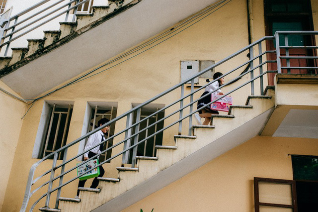 Bộ ảnh l&atilde;ng mạn đưa ta trở về thời học sinh để nhớ, để thương - Ảnh 16.