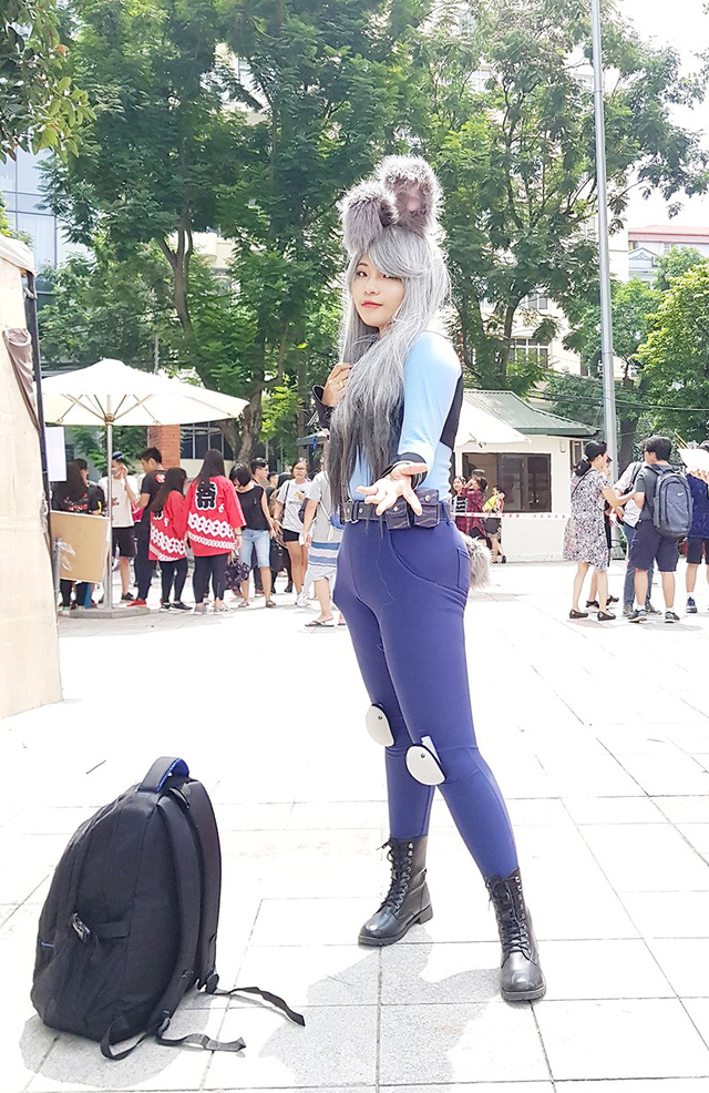 Cosplay H&agrave; th&agrave;nh khoe khả năng chịu n&oacute;ng đ&aacute;ng nể - Ảnh 4.