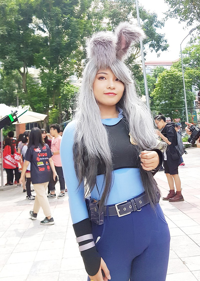 Cosplay H&agrave; th&agrave;nh khoe khả năng chịu n&oacute;ng đ&aacute;ng nể - Ảnh 6.