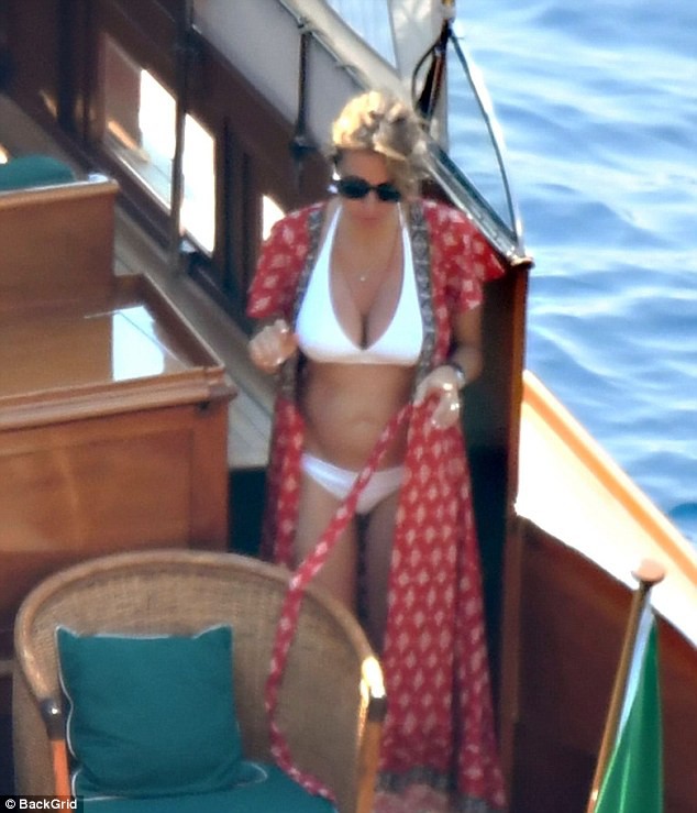 Richard Gere sắp làm bố ở tuổi 69? - Ảnh 6. Richard Gere sắp làm bố ở tuổi 69? - Ảnh 6.