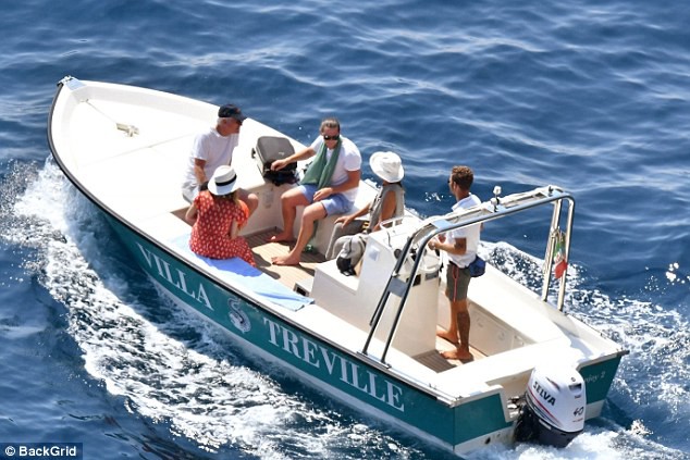 Richard Gere sắp làm bố ở tuổi 69? - Ảnh 14. Richard Gere sắp làm bố ở tuổi 69? - Ảnh 14.