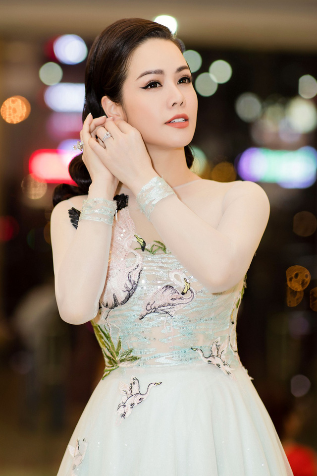 Từng &ldquo;nổi đi&ecirc;n&rdquo; khi bị &ldquo;tố&rdquo; đi kh&aacute;ch, Nhật Kim Anh vẫn bạo miệng &ldquo;l&agrave;nh nhất showbiz&rdquo; - Ảnh 6.