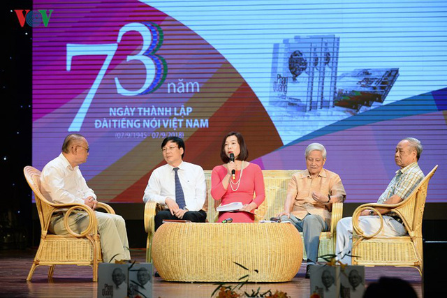 Hình ảnh buổi ra mắt sách “Phan Quang - 90 tuổi đời, 70 tuổi nghề” - Ảnh 14. Hình ảnh buổi ra mắt sách “Phan Quang - 90 tuổi đời, 70 tuổi nghề” - Ảnh 14.