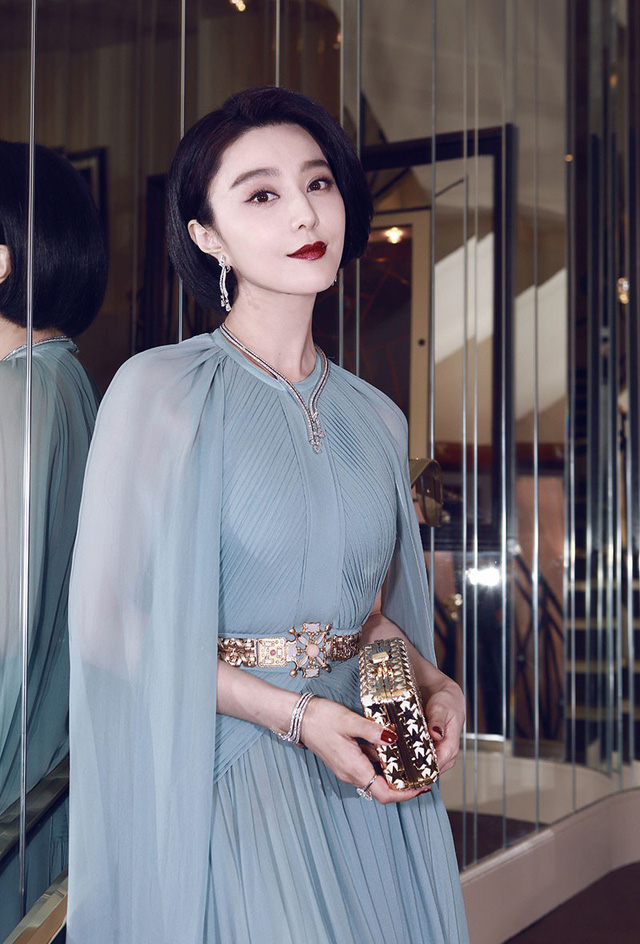 Phạm Băng Băng - từ sao nữ số một Trung Quốc, tới lao dốc vì trốn thuế - Ảnh 4. Phạm Băng Băng - từ sao nữ số một Trung Quốc, tới lao dốc vì trốn thuế - Ảnh 4.