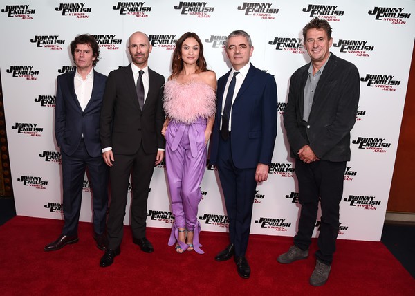 Cựu Bond girl sành điệu trên thảm đỏ - Ảnh 16. Cựu Bond girl sành điệu trên thảm đỏ - Ảnh 16.