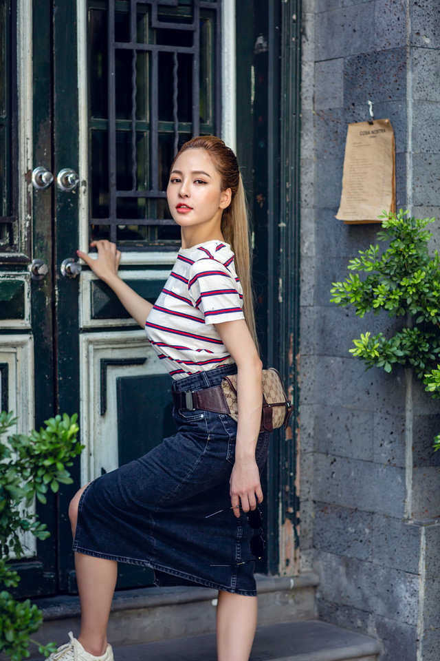 Bất ngờ với h&igrave;nh ảnh s&agrave;nh điệu của hot girl World Cup Tr&acirc;m Anh - Ảnh 16.