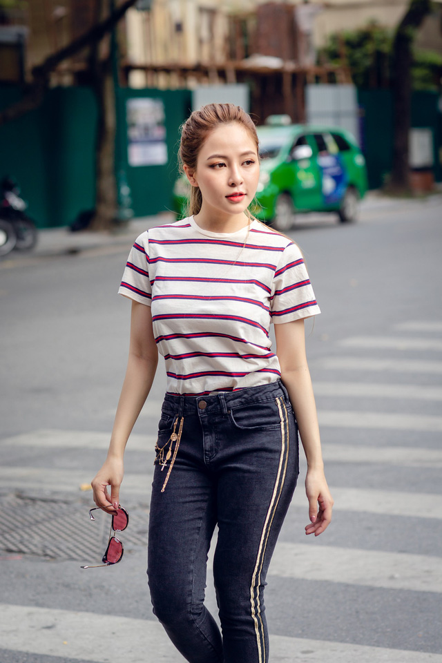 Bất ngờ với h&igrave;nh ảnh s&agrave;nh điệu của hot girl World Cup Tr&acirc;m Anh - Ảnh 18.