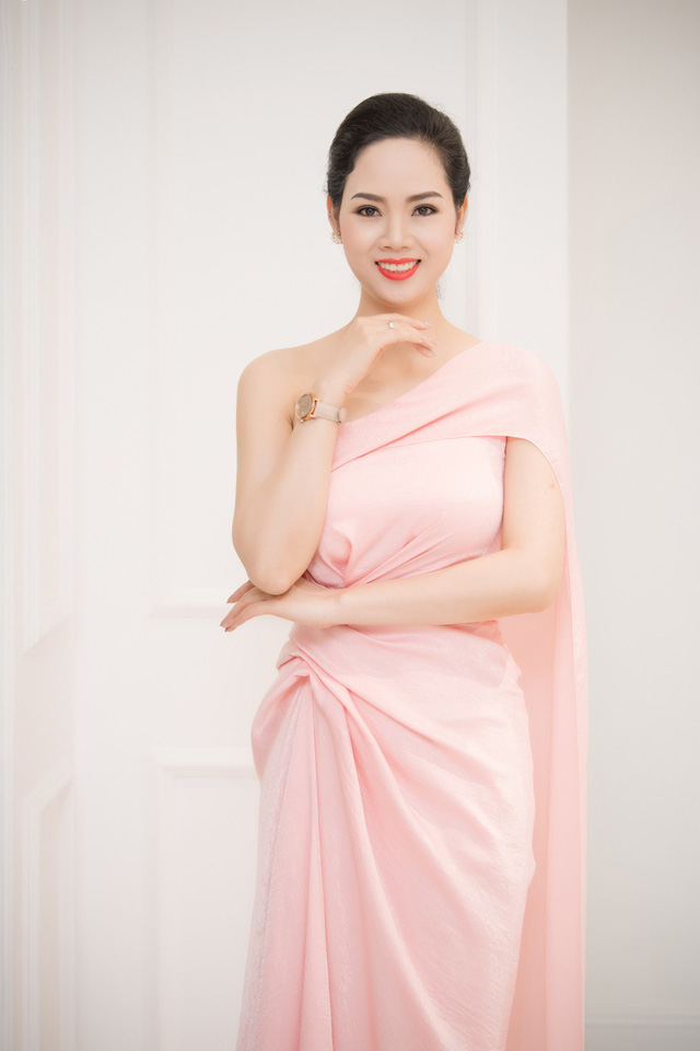 Hoa hậu Mai Phương, Thuỳ Lâm bất ngờ tái xuất bên dàn mỹ nhân các thế hệ - Ảnh 2. Hoa hậu Mai Phương, Thuỳ Lâm bất ngờ tái xuất bên dàn mỹ nhân các thế hệ - Ảnh 2.