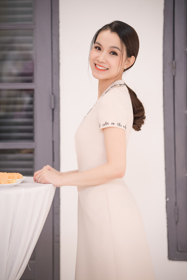 Hoa hậu Mai Phương, Thuỳ Lâm bất ngờ tái xuất bên dàn mỹ nhân các thế hệ - Ảnh 6. Hoa hậu Mai Phương, Thuỳ Lâm bất ngờ tái xuất bên dàn mỹ nhân các thế hệ - Ảnh 6.