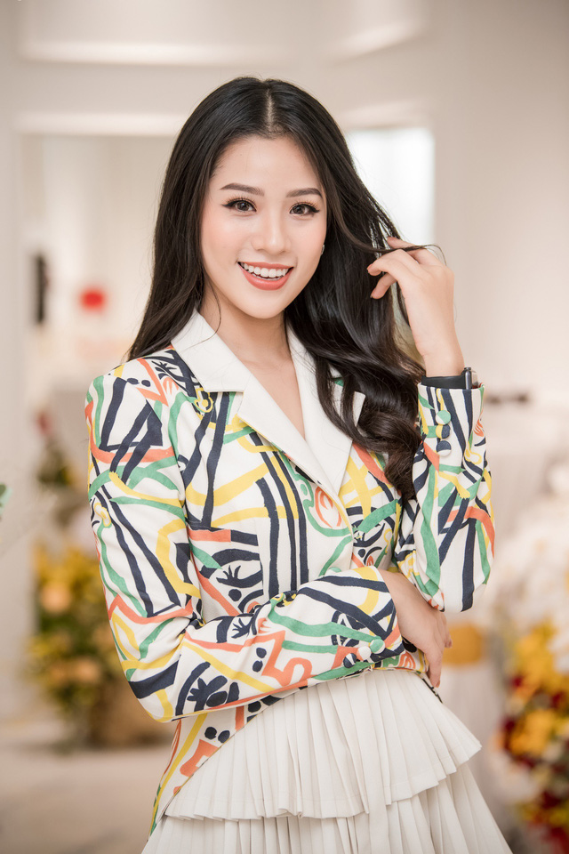 Hoa hậu Mai Phương, Thuỳ Lâm bất ngờ tái xuất bên dàn mỹ nhân các thế hệ - Ảnh 26. Hoa hậu Mai Phương, Thuỳ Lâm bất ngờ tái xuất bên dàn mỹ nhân các thế hệ - Ảnh 26.