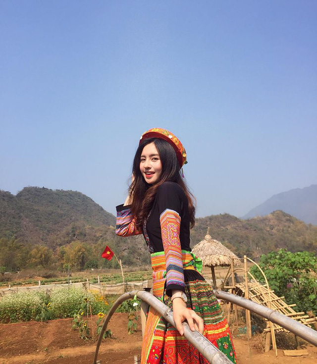 Mới nổi v&igrave; diện đồ d&acirc;n tộc cực xinh, thiếu nữ Y&ecirc;n B&aacute;i lại c&oacute; ảnh thẻ g&acirc;y sốt - Ảnh 12.