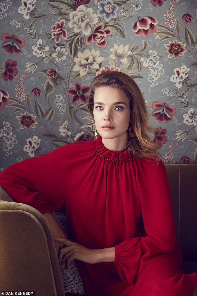 Người mẫu Natalia Vodianova: “Tuổi thơ nghèo khó theo tôi cả cuộc đời” - Ảnh 6. Người mẫu Natalia Vodianova: “Tuổi thơ nghèo khó theo tôi cả cuộc đời” - Ảnh 6.