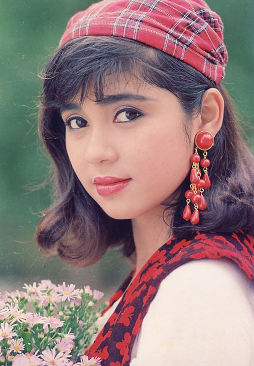 Hé lộ biệt thự nhà vườn bình yên sau bao trầm luân của “Người đẹp Tây Đô” - Ảnh 2.