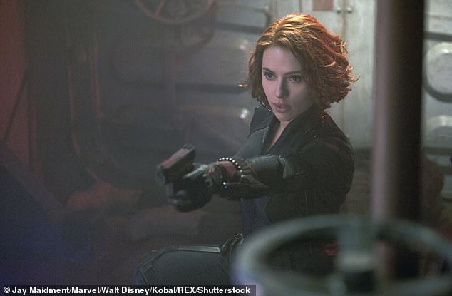 “Góa phụ đen” nhận lương “chẳng kém” Captain America hay Thor - Ảnh 8.